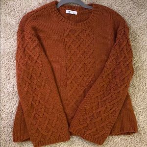 BB Dakota Sweater